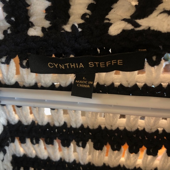 Cynthia Steffe Cardigan - Picture 3 of 3